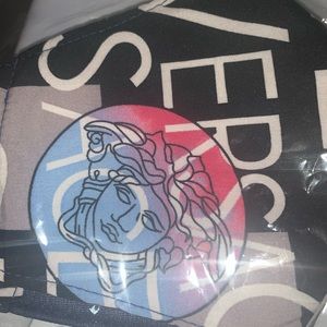 1 high quality face mask adult/teen size